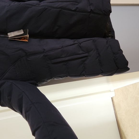 Women's Navy Blue HEAVY DUTY winter coat - Picture 3 of 10